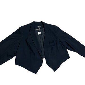 Sz 28 *NEW* Women's LANE BRYANT Short Trendy Black Jacket Blazer